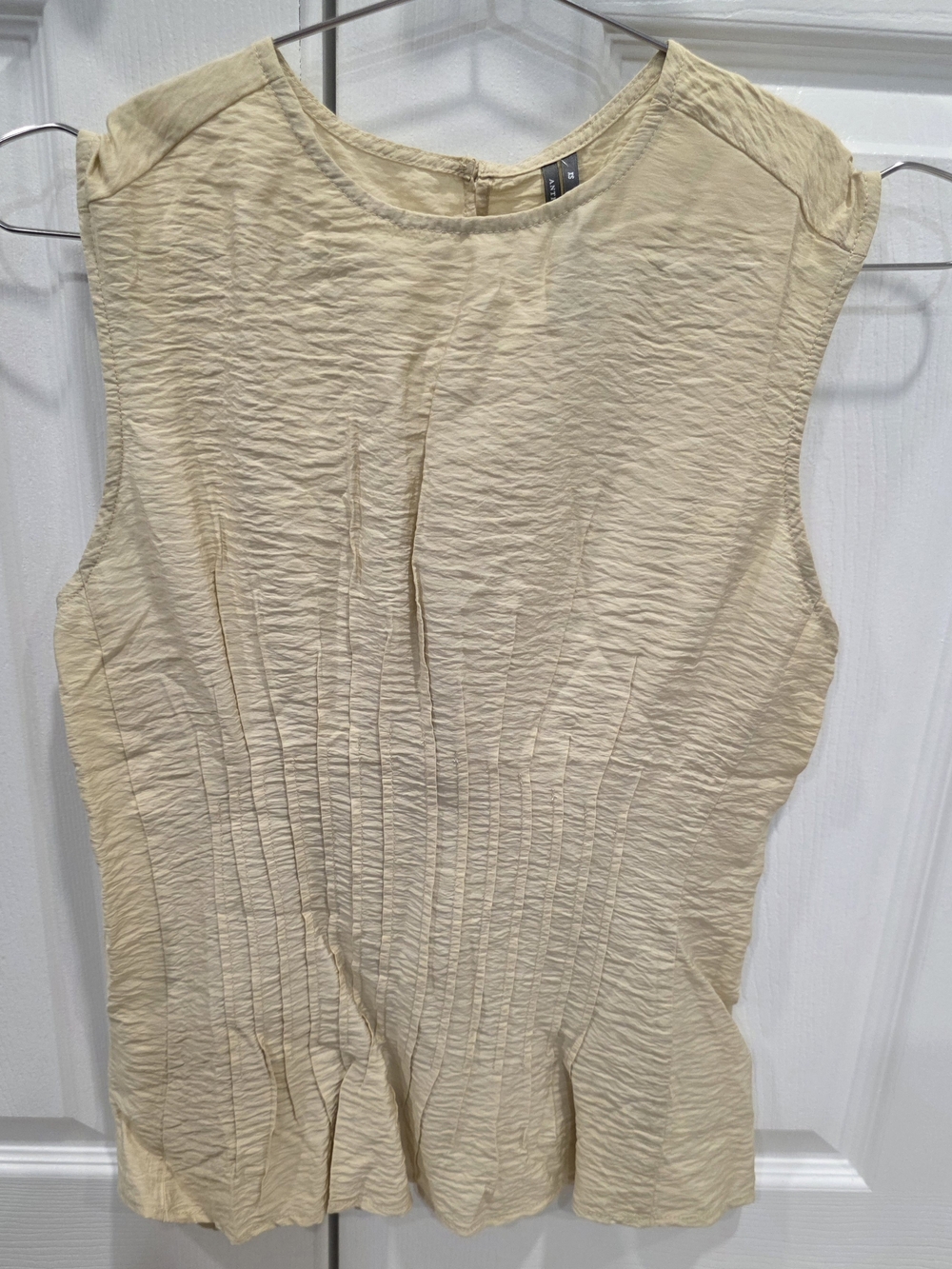 Anthropologie Sleeveless Pleated Cream Blouse